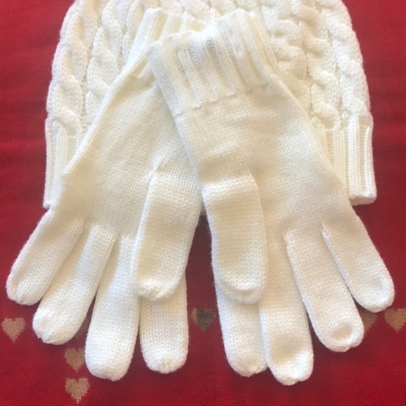 Brand New Kate Spade Cable Beanie Hat & Gloves Set Cream main image 13